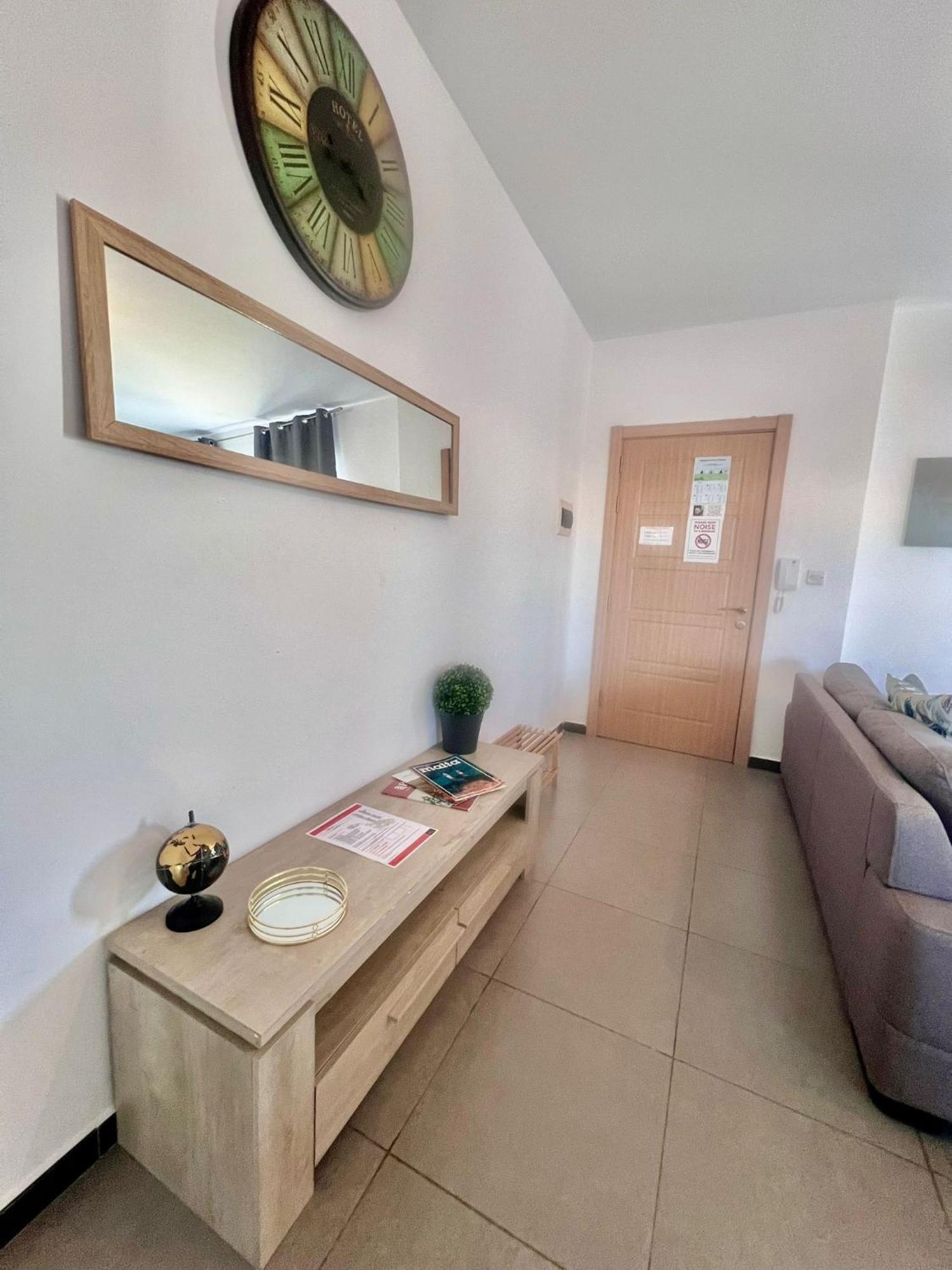 83/3-Lovely 1 Bedroom Penthouse Birkirkara Kültér fotó